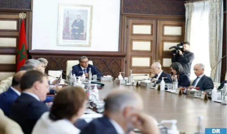 Akhannouch préside une réunion du Conseil de Surveillance du Crédit Agricole du Maroc