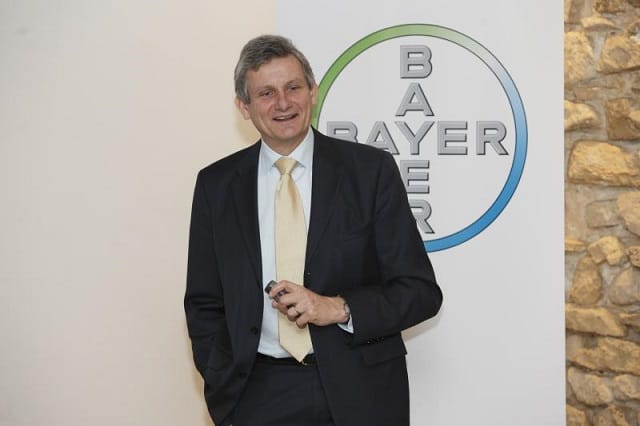 Bayer promet une « impasse agronomique et économique »