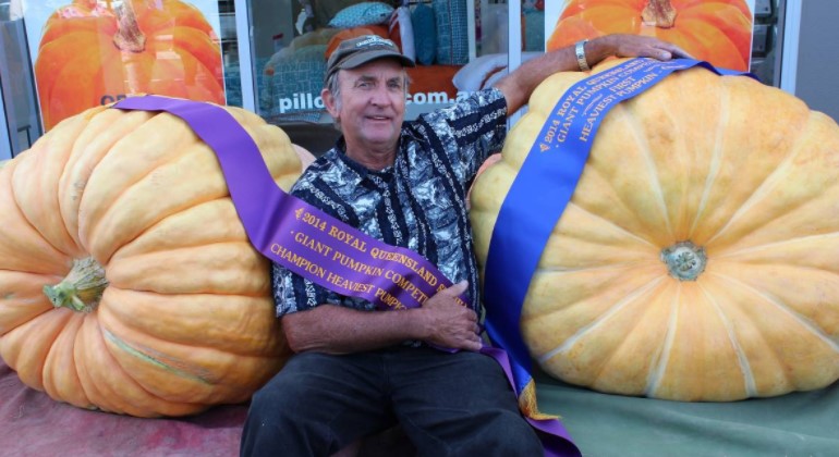 Une énorme citrouille de 196 kilos remporte des prix en Australie