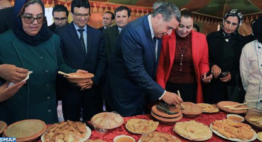 Visite d’Akhannouch à Rhamna d&rsquo;une coopérative innovante de production de couscous