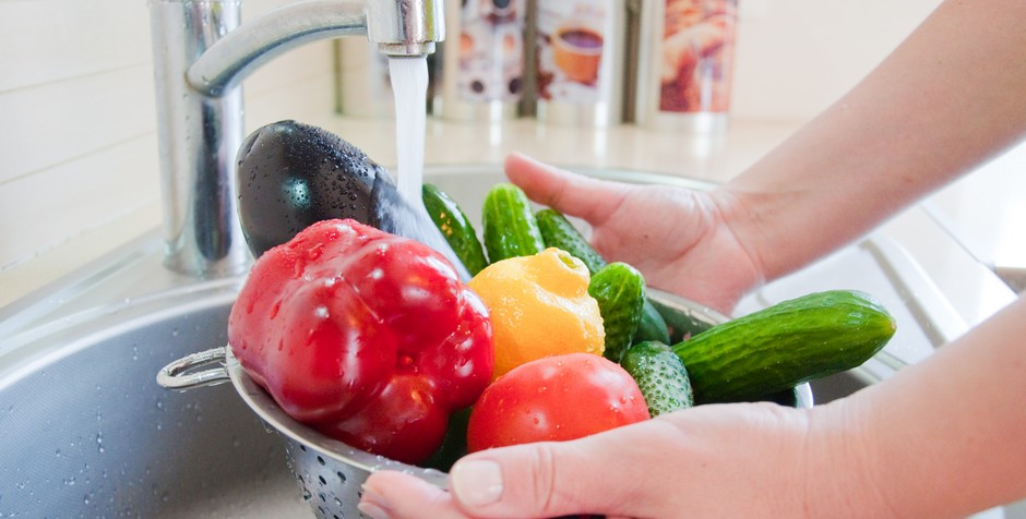 Comment laver les fruits et légumes pendant la crise du coronavirus