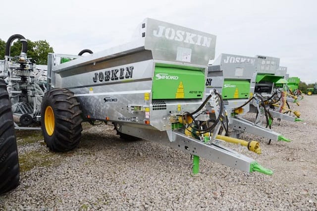 Joskin dévoile son nouveau modèle d’épandeur de fumier