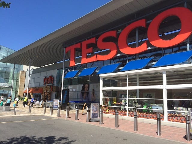 Tesco entre produits frais, marques fictives et fausses fermes!