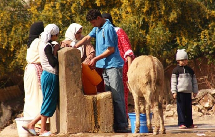 تزويد العالم القروي بالماء الصالح للشرب